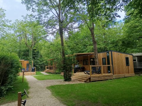 MOBILHOME 6 personnes - NEW// HomeFlower Premium 35m²- 3 chambres + Terrasse semi-couverte + LV + TV + Draps + Clim -