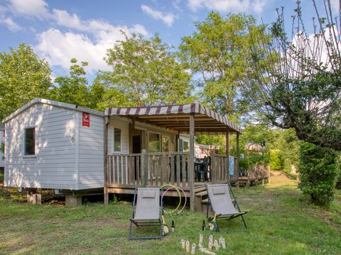 Mobilhome 6 personnes - Confort 34m² - 3 chambres - Terrasse couverte - TV