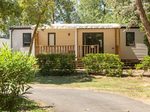 MOBILHOME 4 personnes - Mobil-home | Premium | 2 Ch. | 4 Pers. | Terrasse surélevée | 2 SDB | Clim. | TV
