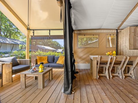 TENTE TOILE ET BOIS 5 personnes - Valkanela - Tente Safari Bella Vista + sanitaires + air conditionné (8P)