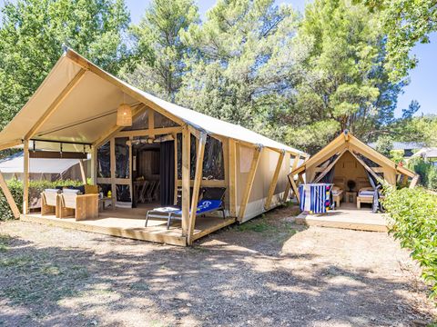 TENTE TOILE ET BOIS 5 personnes - Valkanela - Tente Safari Bella Vista + sanitaires + air conditionné (8P)