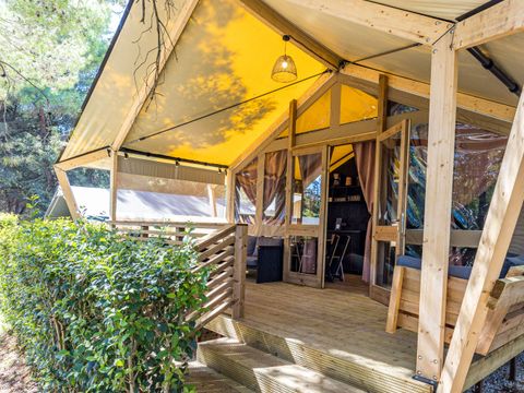 TENTE TOILE ET BOIS 6 personnes - Valkanela - Tente Safari Bella Vista + sanitaires + air conditionné (8P)