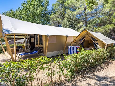 TENTE TOILE ET BOIS 5 personnes - Valkanela - Tente Safari Bella Vista + sanitaires + air conditionné (8P)