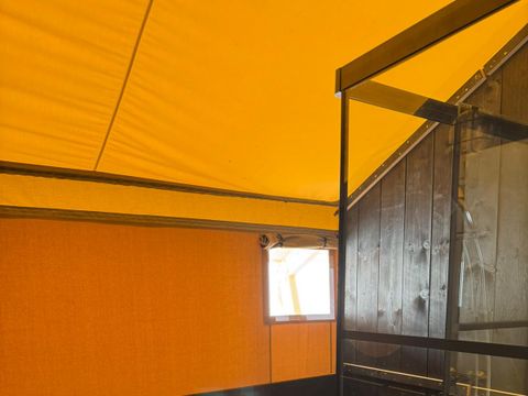 TENTE TOILE ET BOIS 8 personnes - Valkanela - Tente Safari Bella Vista + sanitaires + air conditionné (8P)