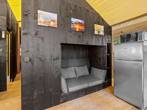 TENTE TOILE ET BOIS 5 personnes - Valkanela - Tente Safari Bella Vista + sanitaires + air conditionné (8P)