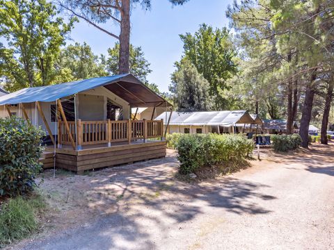 TENTE TOILE ET BOIS 5 personnes - Valkanela - Tente safari + sanitaires + climatisation (6P)