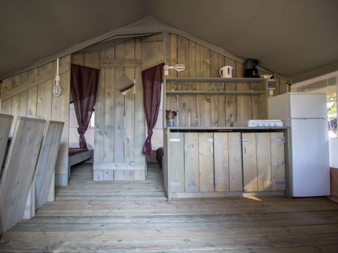 TENTE TOILE ET BOIS 5 personnes - Valkanela - Tente Safari de luxe