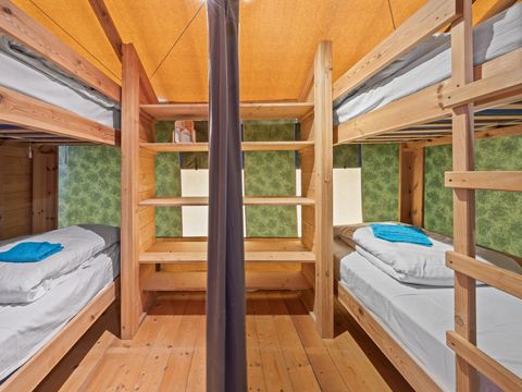 TENTE TOILE ET BOIS 5 personnes - Tente safari coucher de soleil + sanitaires + air conditionné (6P)