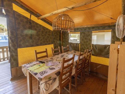 TENTE TOILE ET BOIS 5 personnes - Tente safari coucher de soleil + sanitaires + air conditionné (6P)
