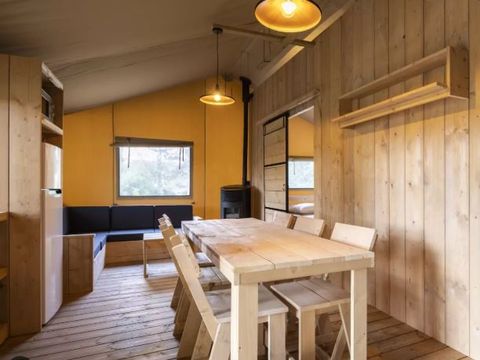 TENTE TOILE ET BOIS 5 personnes - Valkanela - Tente Safari Bella Lodge + sanitaires + air conditionné (6P)