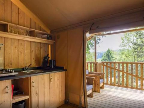 TENTE TOILE ET BOIS 5 personnes - Valkanela - Tente Safari Bella Lodge + sanitaires + air conditionné (6P)