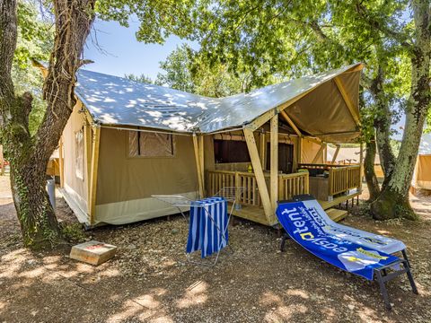 TENTE TOILE ET BOIS 5 personnes - Valkanela - Tente Safari Bella Lodge + sanitaires + air conditionné (6P)