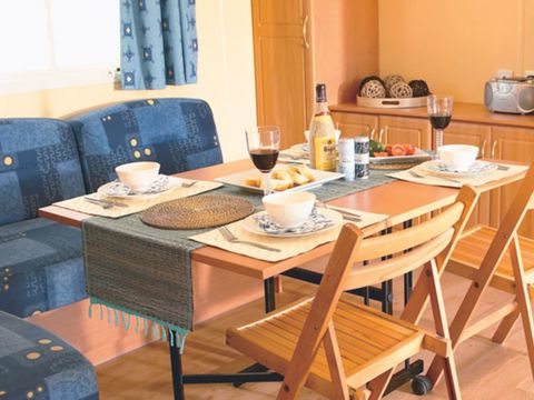 MOBILHOME 6 personnes - Classic | 2 Ch. | 4/6 Pers. | Terrasse surélevée non couverte