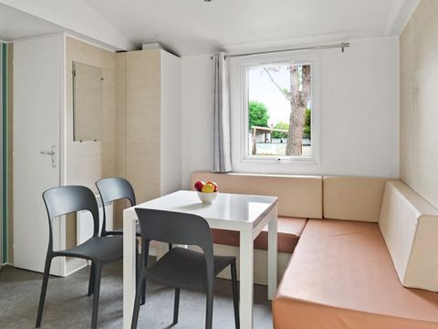 MOBILHOME 6 personnes - Comfort | 3 Ch. | 6 Pers. | Terrasse surélevée | Clim.