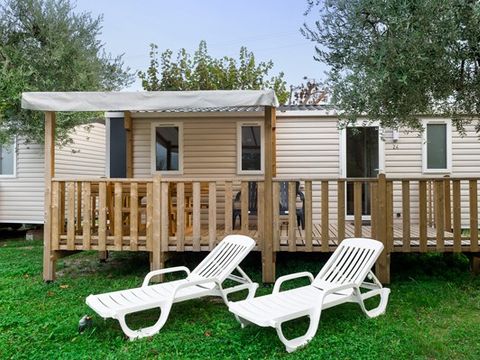 Mobilhome 6 personnes - Mobil-home | Comfort | 3 Ch. | 6 Pers. | Terrasse surélevée | Clim.