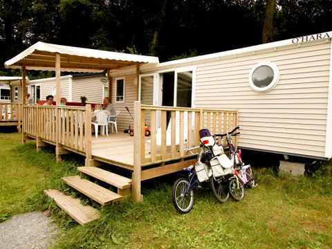 MOBILHOME 4 personnes - Mobil-home Confort 27m² 2 chambres dont terrasse semi-couverte 18m² + TV