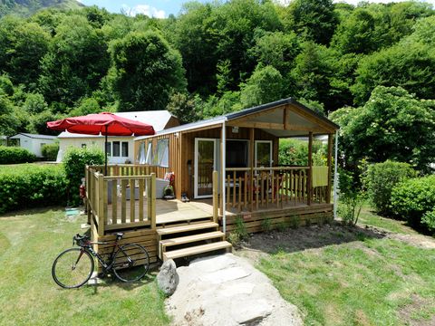 MOBILHOME 2 personnes - Confort 23m² - 1 chambre - terrasse semi-couverte 18m² + BBQ