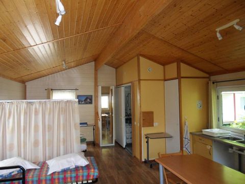 CHALET 4 personnes - PMR 17 m² CHALET 4 personnes - PMR 17 m²