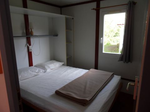 CHALET 6 personnes - 31.5 m² CHALET 6 personnes - 31.5 m²