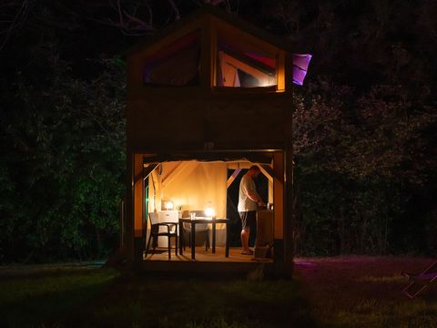 TENTE 2 personnes - Tente Baroudeuse sur Pilotis - 1 chambre - 2 personnes