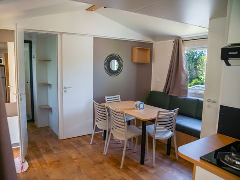 MOBILHOME 5 personnes - RIVIERA (5 personnes dont 1 - de 16 ans) 4/5 pers.