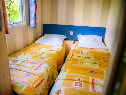 MOBILHOME 5 personnes - 3 Pièces 5 Personnes (4 adultes et 1 enfant -16 ans) Climatisé + TV MOBILHOME 5 personnes - 3 Pièces 5 Personnes (4 adultes et 1 enfant -16 ans) Climatisé + TV