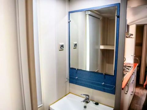 MOBILHOME 5 personnes - 3 Pièces 5 Personnes (4 adultes et 1 enfant -16 ans) Climatisé + TV MOBILHOME 5 personnes - 3 Pièces 5 Personnes (4 adultes et 1 enfant -16 ans) Climatisé + TV