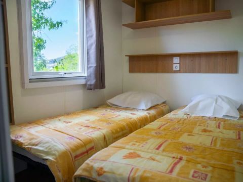 MOBILHOME 5 personnes - 3 Pièces 5 Personnes (4 adultes et 1 enfant -16 ans) Climatisé + TV