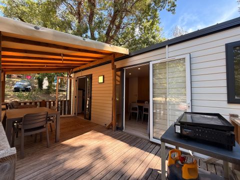 MOBILHOME 5 personnes - Aqua 2 chambres 4 Adultes et 1 enfant Terrasse Semi-Couverte Clim TV