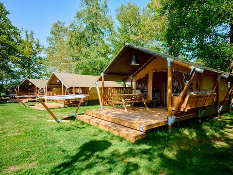 Tente en toile et en bois 4 personnes - CABANE SUR PILOTIS (4 personnes)