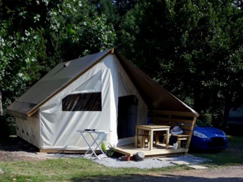 Tente en toile et en bois 5 personnes - Sahari (sans sanitaires)