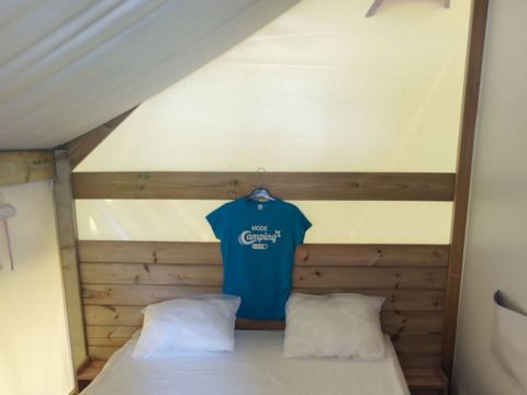 Tente en toile et en bois 5 personnes - Sahari (sans sanitaires)