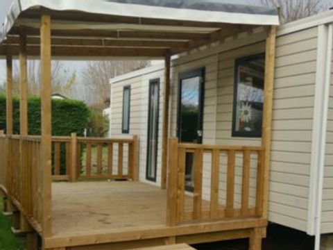 MOBILHOME 4 personnes - GAMME DUO + TERRASSE COUVERTE