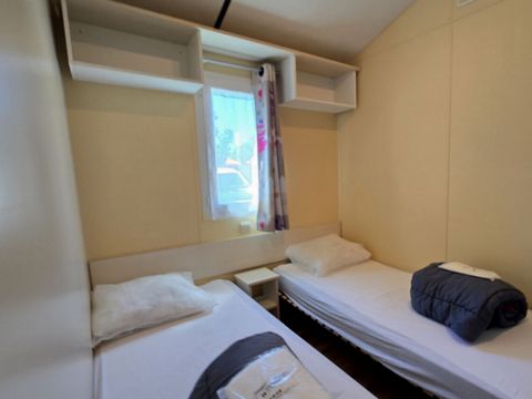 MOBILHOME 4 personnes - Gamme roseau ( à la NUITEE)
