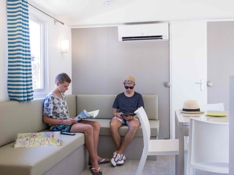 CHALET 4 personnes - DE LUXE - 2 chambres - CLIM - TV - LV