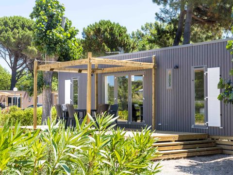 MOBILHOME 4 personnes - VIP - 2 chambres - CLIM - TV - PLANCHA - LV