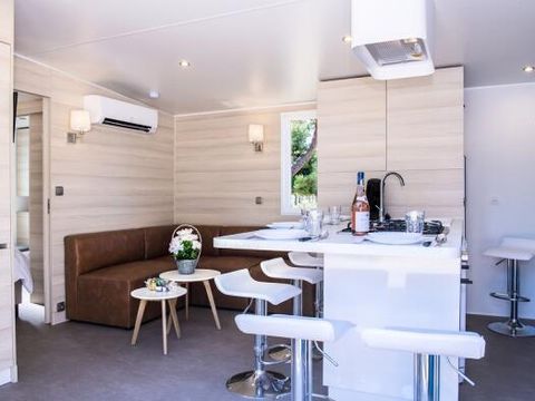 MOBILHOME 4 personnes - Cottage VIP 3 Pièces 4 Personnes Climatisé + TV