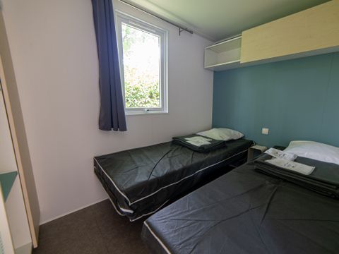 BUNGALOW 4 personnes - PMR