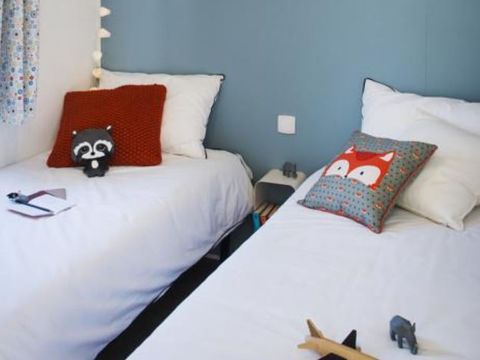 BUNGALOW 4 personnes - PMR