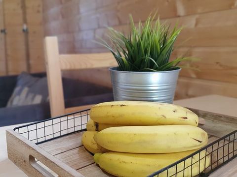 BUNGALOW 4 personnes - HUTTE CONFORT sans sanitaires