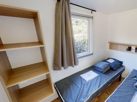 BUNGALOW 4 personnes - Bungalow Confort 29m² (2 chambres) Terrasse couverte 13m² + TV