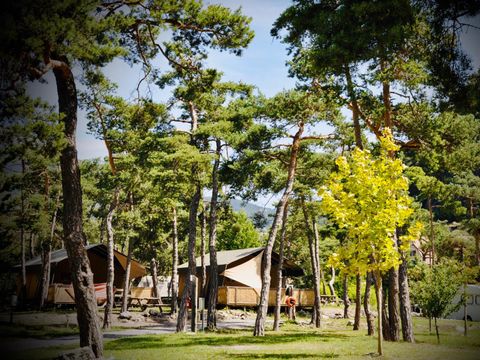 TENTE 4 personnes - VILLA TENT (sans sanitaires)