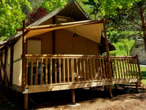 Tente en toile et en bois 5 personnes - Tente lodge