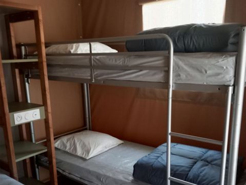 Tente en toile et en bois 5 personnes - Tente lodge