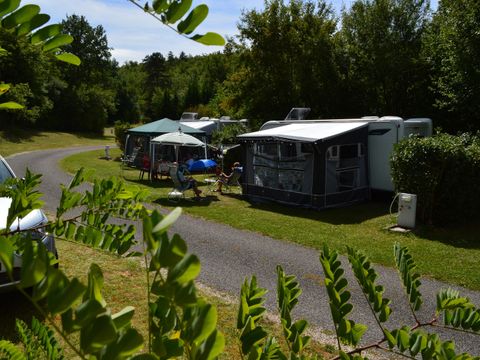 Camping Château de Lacomté - Camping Lot - Image N°39