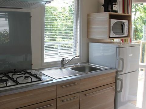 MOBILHOME 4 personnes - Mobil home Roaliguen – 4 pers – 29 m² avec Terrasse Couverte