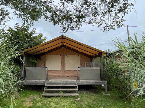 BUNGALOW TOILÉ 5 personnes - LODGE EXOTIQUE (sans sanitaire)