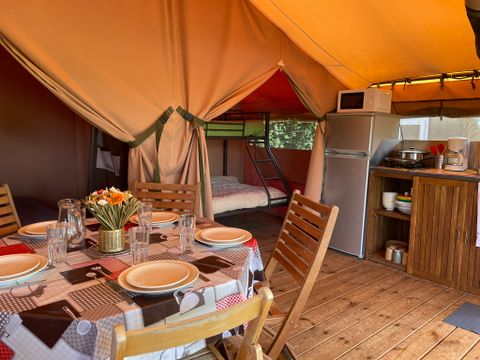 BUNGALOW TOILÉ 5 personnes - LODGE EXOTIQUE (sans sanitaire)