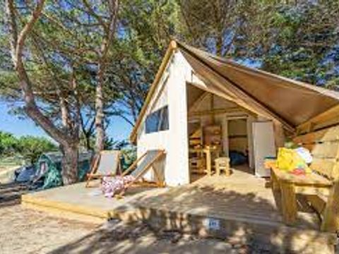 HÉBERGEMENT INSOLITE 4 personnes - Ecoldge 4 personnes