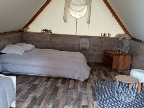 Tente en toile et en bois 3 personnes - Tente Trappeur Aventure - 1 pièce